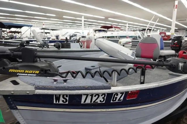 Slide: The Image of Smoker Craft 16 TILLER 1988 - 3