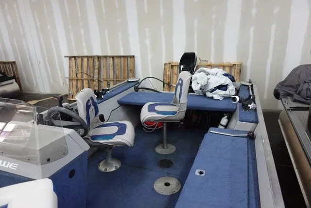 Slide: The Image of Lowe 1405Cs 1997 - 6