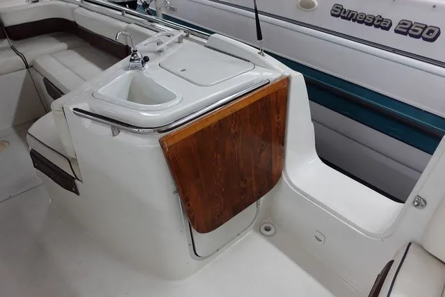 Slide: The Image of Chaparral 22' DECKBOAT 1994 - 5