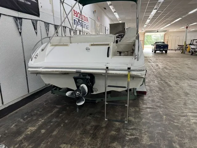 Slide: The Image of Sylvan 2030 Deck Boat 2002 - 3