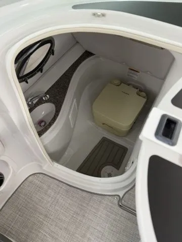 Slide: The Image of Crownline Boats Eclipse E235 2024 - 11