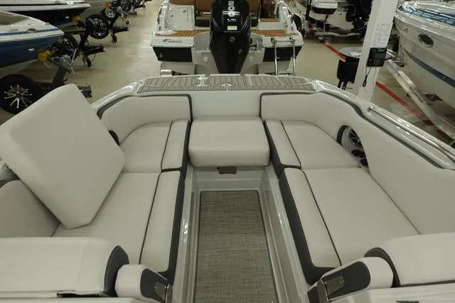 Slide: The Image of Crownline Boats Eclipse E230 XS 2024 - 11