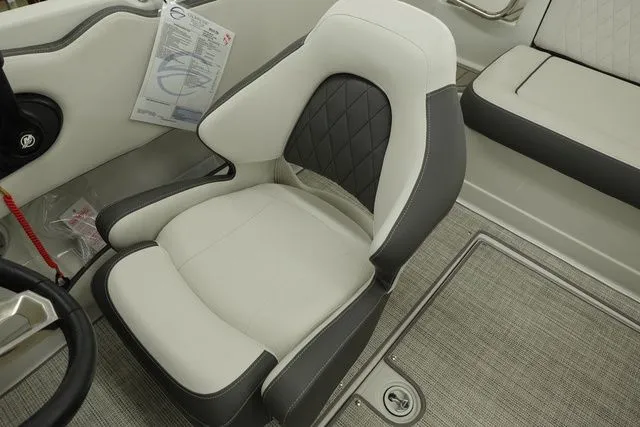 Slide: The Image of Crownline Boats Eclipse E230 XS 2024 - 6