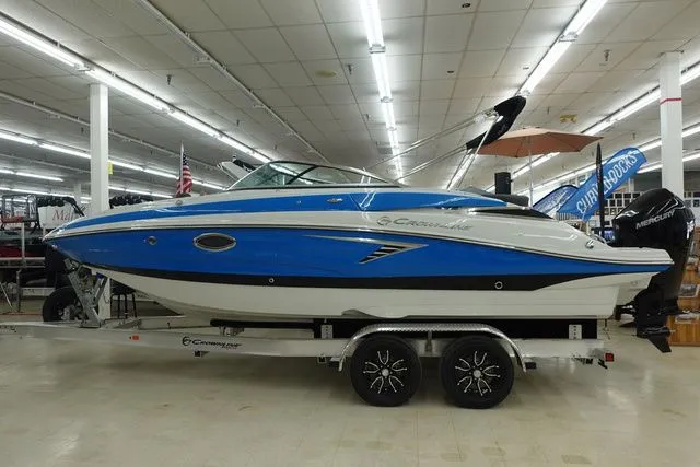 The Image of Crownline Boats Eclipse E240 XS 2024 - undefined