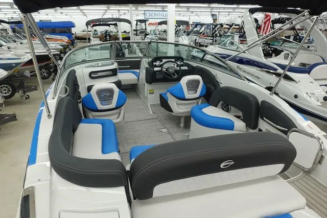 Slide: The Image of Crownline Boats Eclipse E240 XS 2024 - 4