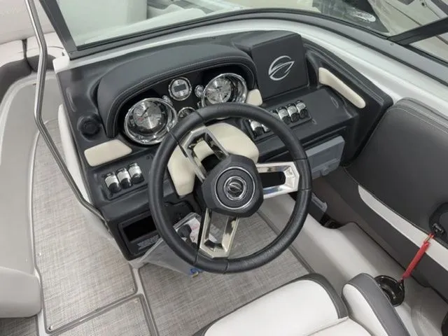 Slide: The Image of Crownline Boats 210 SS 2024 - 9