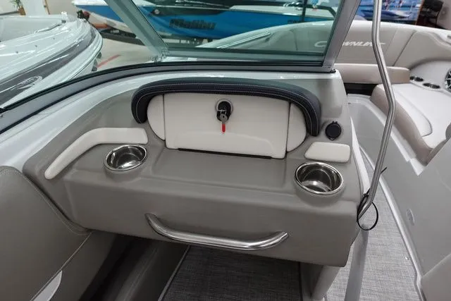 Slide: The Image of Crownline Boats 200 SS 2025 - 12