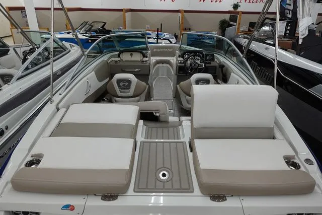 Slide: The Image of Crownline Boats 200 SS 2025 - 15