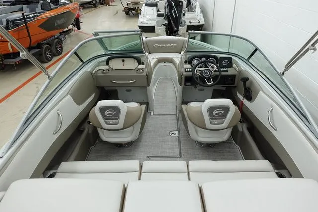 Slide: The Image of Crownline Boats 200 SS 2025 - 6