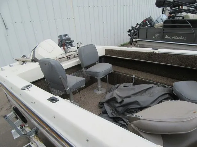 Slide: The Image of Yar-Craft 17 Patriot 1984 - 4