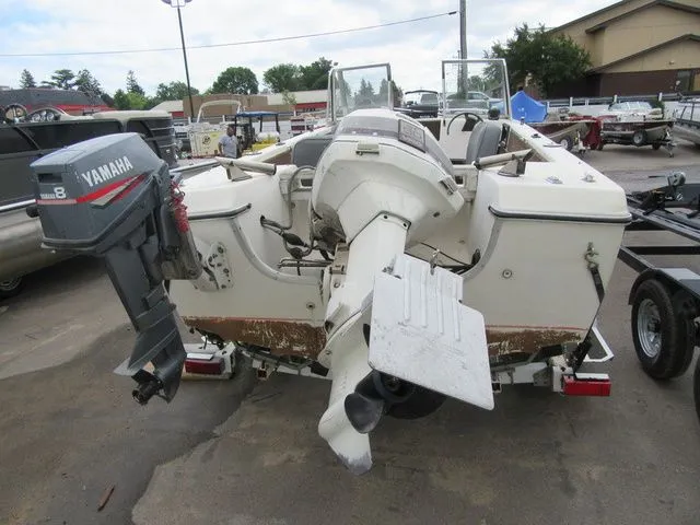 Slide: The Image of Yar-Craft 17 Patriot 1984 - 5