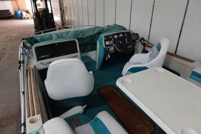 Slide: The Image of Harris 216 FLOTEDEK 1992 - 6