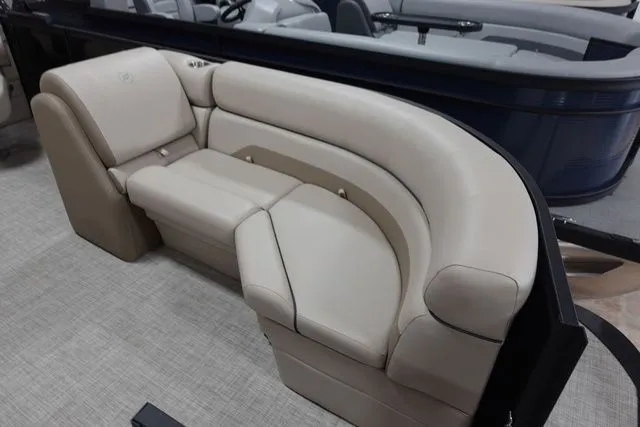 Slide: The Image of Flagship Endurance Cruise E20 CU 2023 - 4