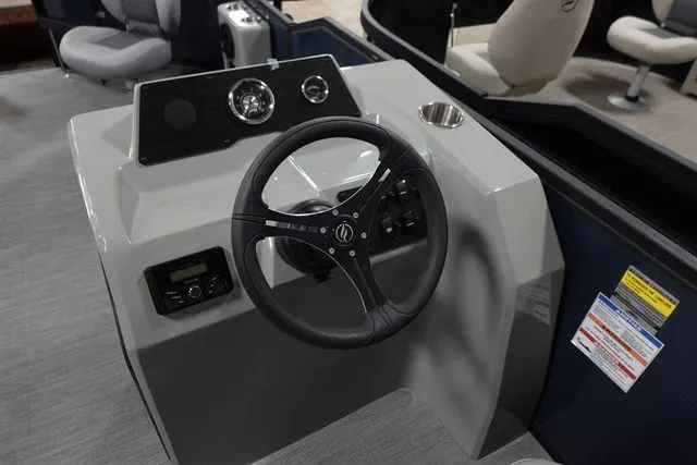 Slide: The Image of Flagship Endurance Four-Corner Fish E20 FC 2023 - 7