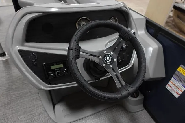 Slide: The Image of Flagship E22 RF 2024 - 6