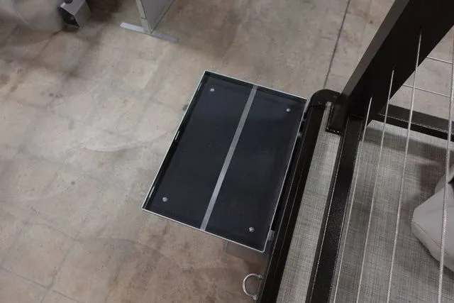 Slide: The Image of Lake Lounger 16' Four-Corner 2024 - 15