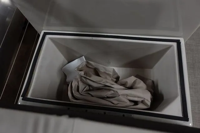 Slide: The Image of Lake Lounger 16' Four-Corner 2024 - 8