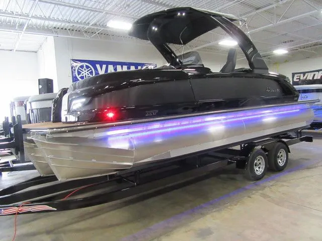 The Image of Manitou XT 23 RFXW Single Engine 2023 - 1