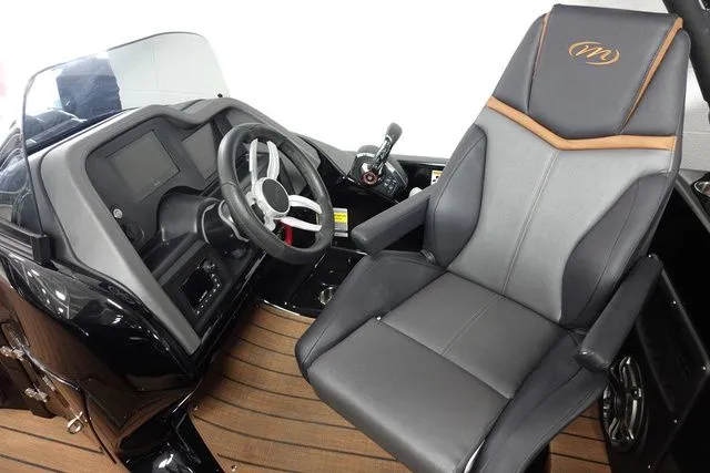 Slide: The Image of Manitou XT 23 RFXW Single Engine 2023 - 15