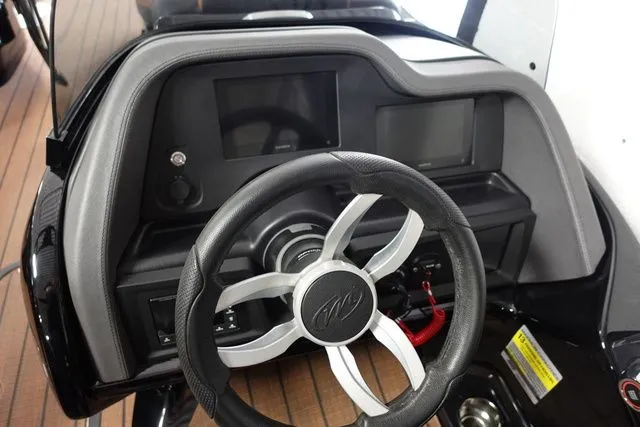 Slide: The Image of Manitou XT 23 RFXW Single Engine 2023 - 16