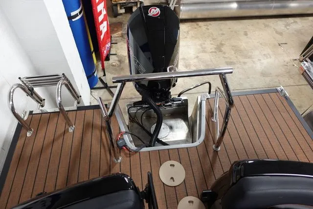 Slide: The Image of Manitou XT 23 RFXW Single Engine 2023 - 22