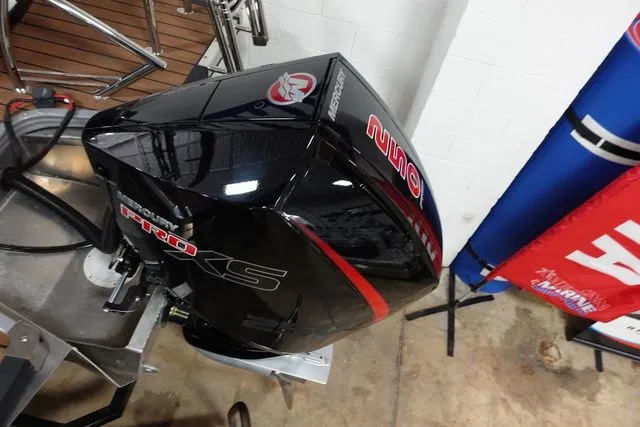 Slide: The Image of Manitou XT 23 RFXW Single Engine 2023 - 23