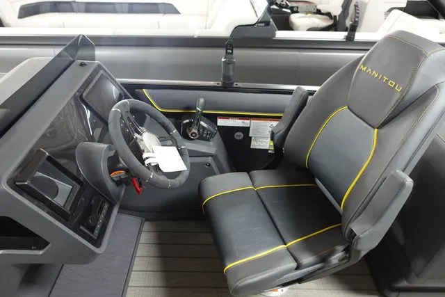 Slide: The Image of Manitou Explore 24 Max Navigator V-Toon 2024 - 10