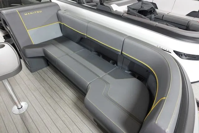 Slide: The Image of Manitou Explore 24 Max Navigator V-Toon 2024 - 5