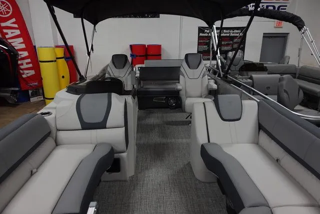 Slide: The Image of Tahoe Cascade 23RL 2025 - 3