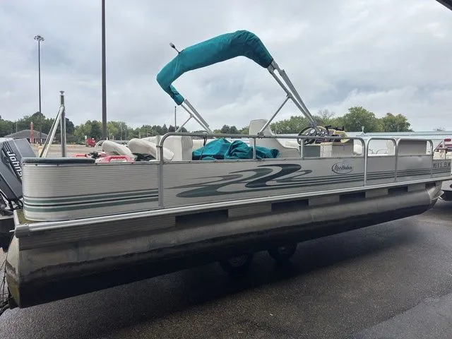 Slide: The Image of Misty Harbor 2424CF 2000 - 4