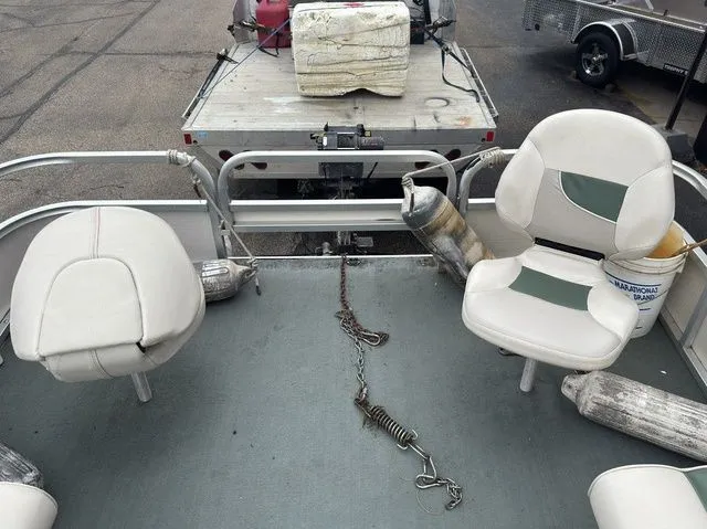 Slide: The Image of Misty Harbor 2424CF 2000 - 9