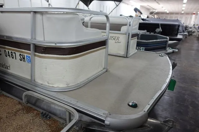 Slide: The Image of Lowe Sun Cruiser 20XL Tritoon 1999 - 3