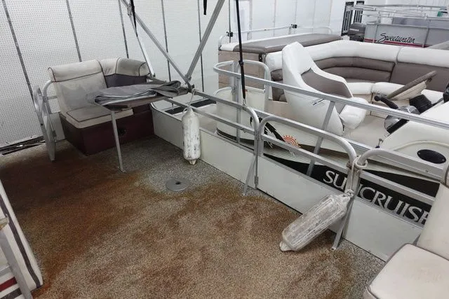 Slide: The Image of Weeres AQUA DECK 240 1983 - 8