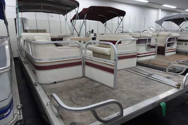 The Image of Starcraft Stardeck 240 Classic 1997 - 1