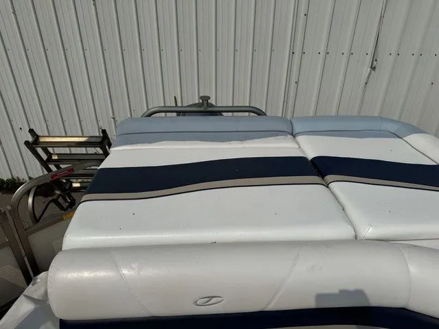 Slide: The Image of Tradition 2285C 2006 - 15