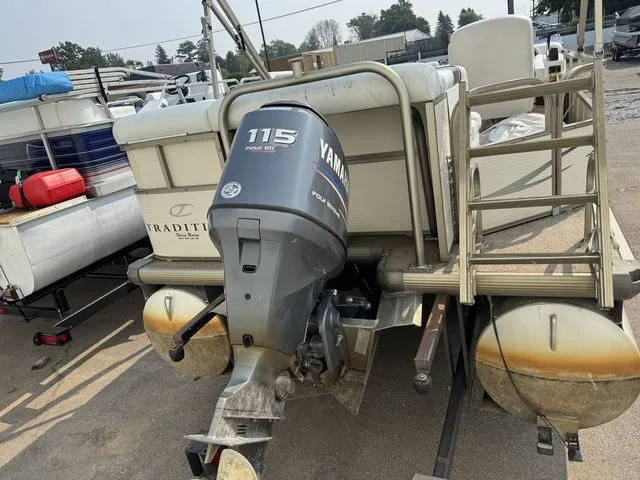 Slide: The Image of Tradition 2285C 2006 - 3