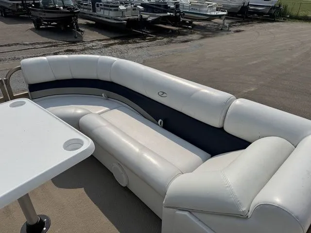 Slide: The Image of Tradition 2285C 2006 - 8