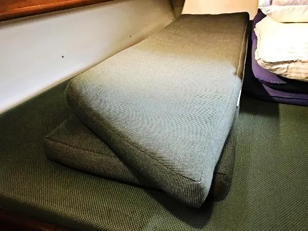 Slide: The Image of Cockpit Cushions - 35