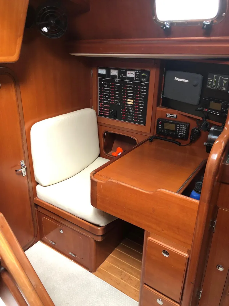 Slide: The Image of Outbound 44 2000 - 50