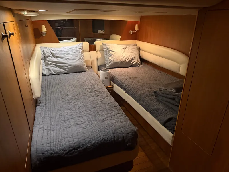 Slide: The Image of Interior of 2008 Tiara Yachts 4300 Sovran with twin beds. - 20