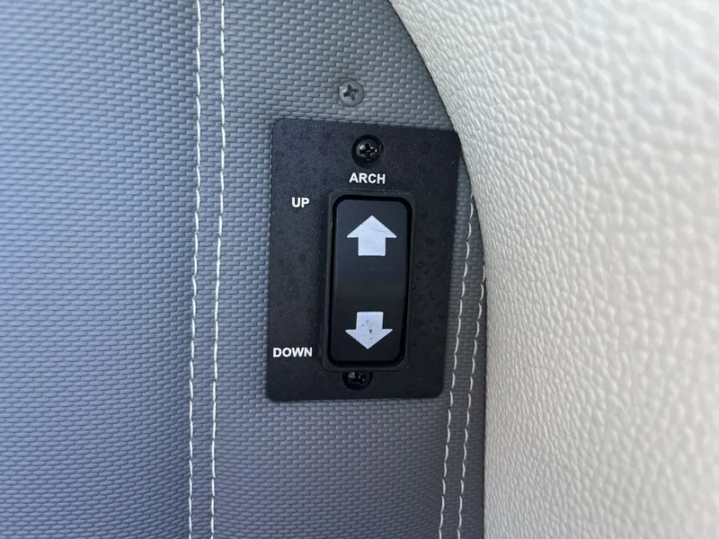 Slide: The Image of Cobalt 23 SC 2022 - 40