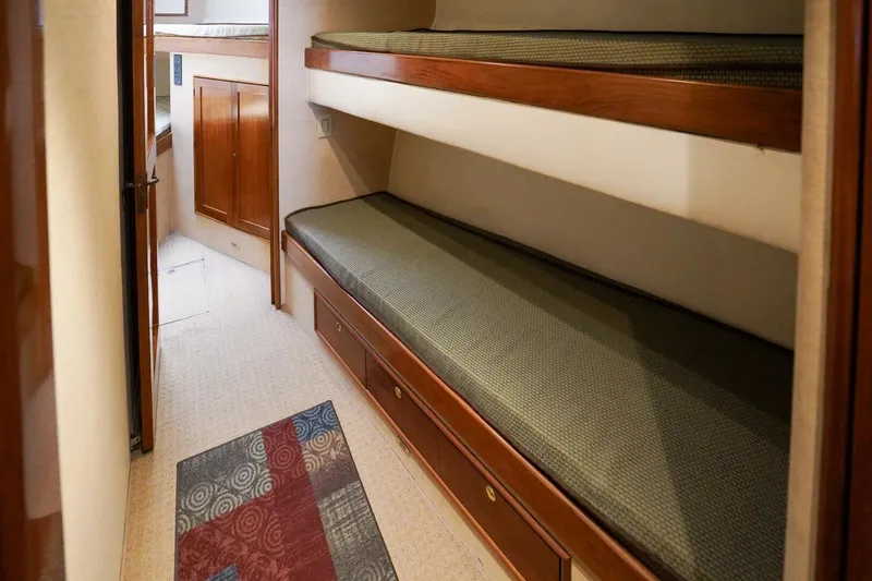 Slide: The Image of 1997 Blackwell Boatworks 60 Convertible- MISA- Guest Stateroom - 9