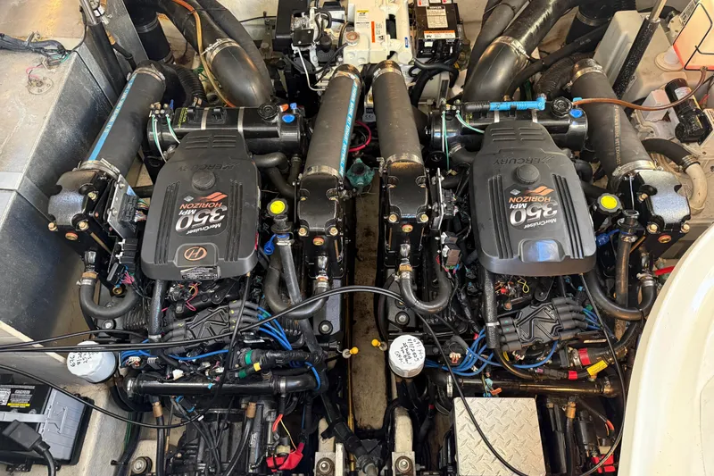 Slide: The Image of Engine compartment of a 2006 Sea Ray Sundancer 320 with twin MerCruiser 350 MPI Horizon engines. - 45