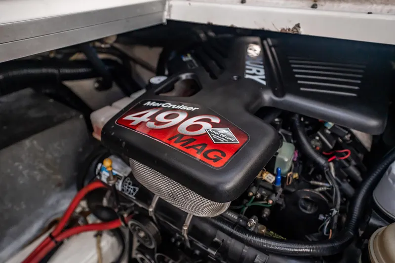 Slide: The Image of MerCruiser 496 MAG engine in 2008 Chaparral Signature 350 boat. - 27
