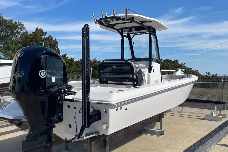Slide: The Image of 2019 Everglades 243 Center Console boat with Yamaha engine on display. - 4
