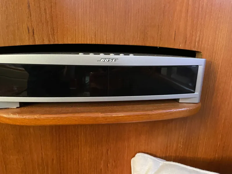 Slide: The Image of Hunter 44 DS 2006 - 15