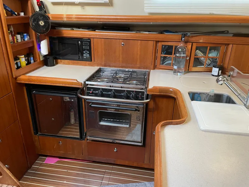 Slide: The Image of Hunter 44 DS 2006 - 26