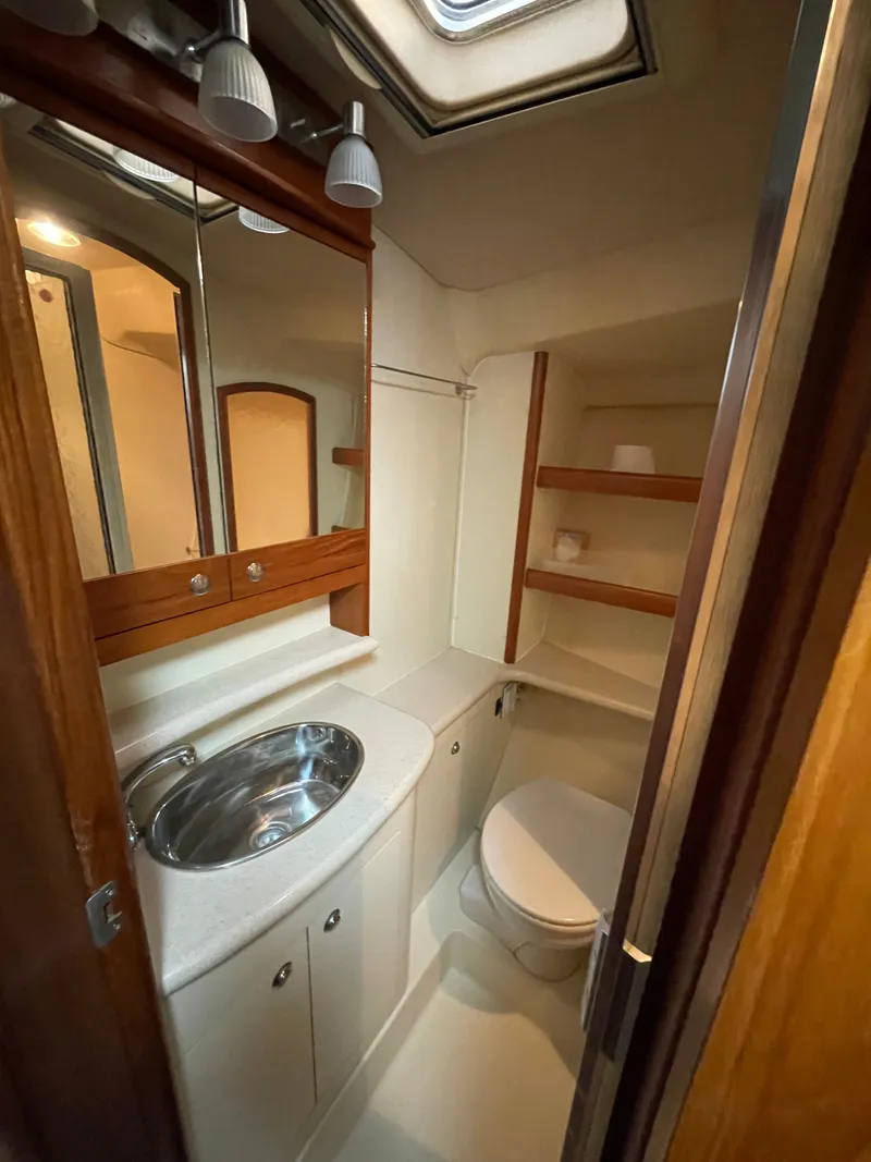 Slide: The Image of Hunter 44 DS 2006 - 31