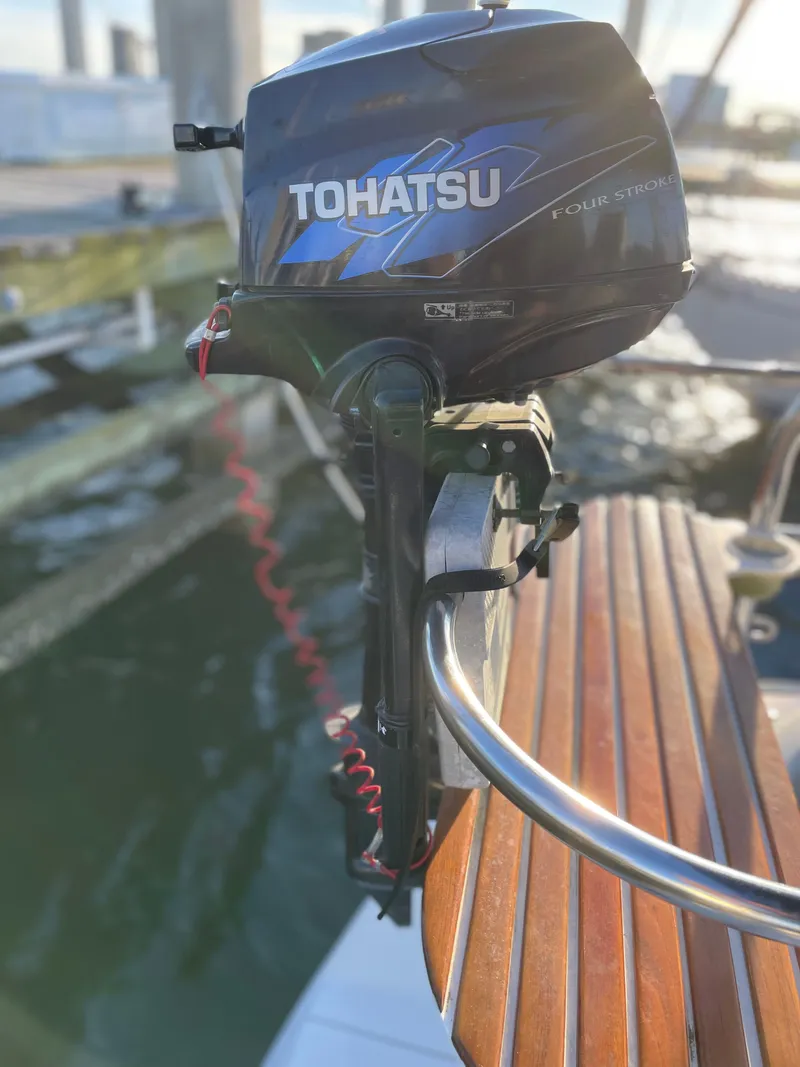 Slide: The Image of Hunter 44 DS 2006 - 38