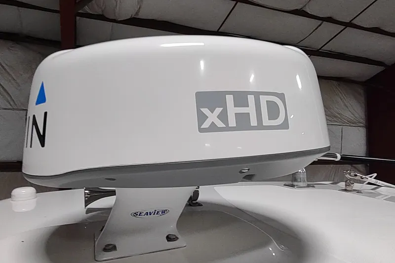 Slide: The Image of Radar system on 2015 Boston Whaler 285 Conquest boat, featuring xHD technology. - 49